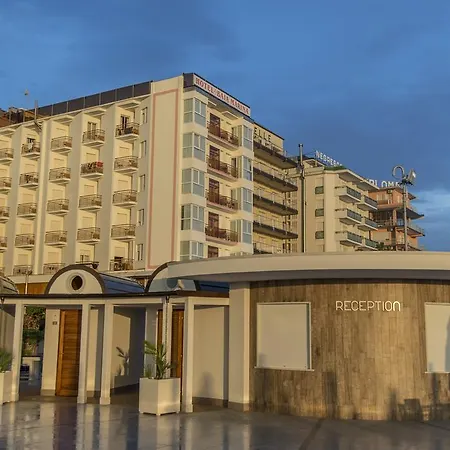 Baia Marina Hotel 3*