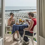 Hotell Baia Marina Cattolica