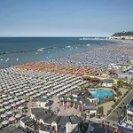 Hotell Baia Marina 3*