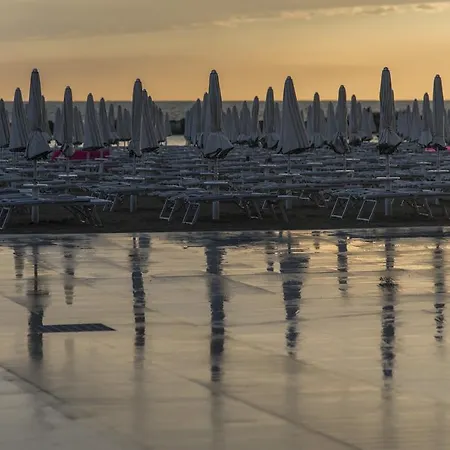 百伊尔码头酒店 酒店 3*