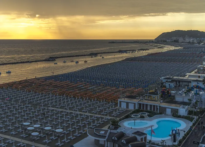 Baia Marina Hotel 3*