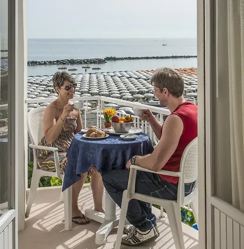 Hotel Baia Marina Cattolica