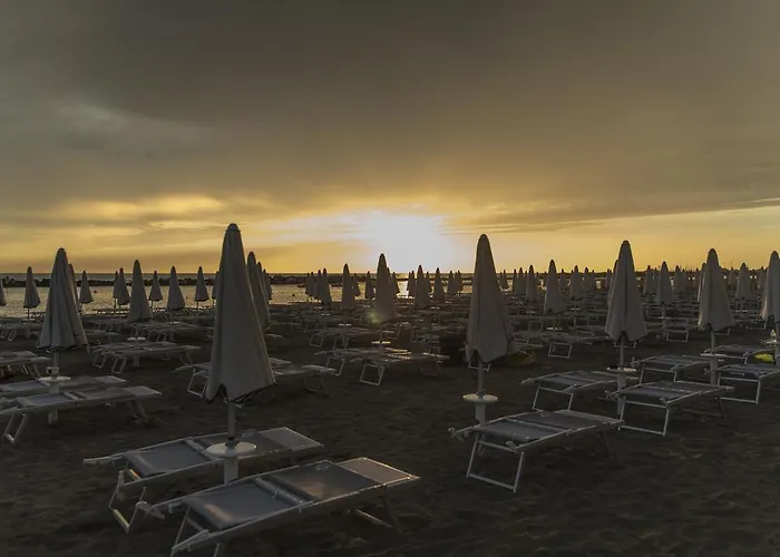 Hotel Baia Marina Cattolica